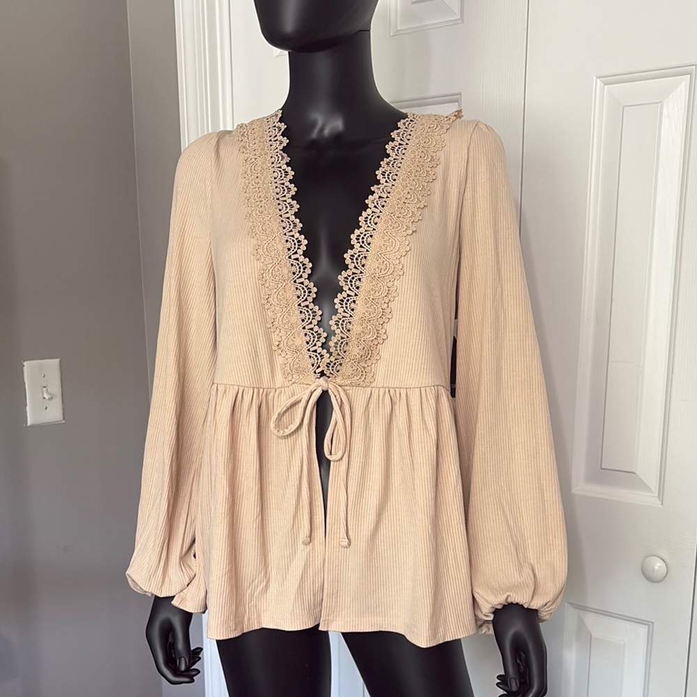 Elegant Cream Lace Trim Blouse